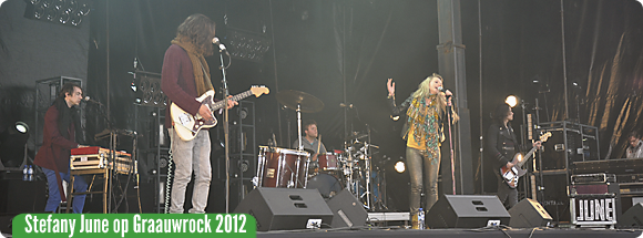 Stefany June op Graauwrock 2012!