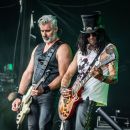slash&roses9-1.jpg