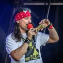slash&roses11-1.jpg